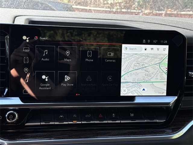 GMC Sierra 1500 Vehicle Full-screen Gallery Image 16