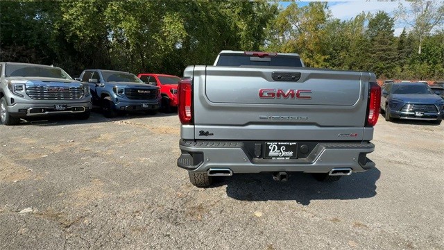 GMC Sierra 1500 Vehicle Full-screen Gallery Image 07