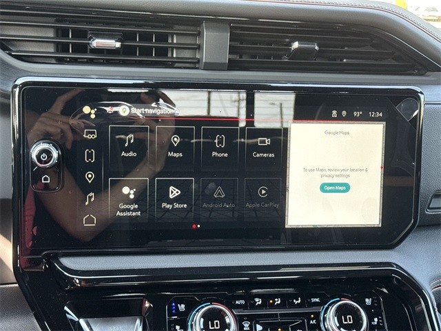 GMC Sierra 1500 Vehicle Full-screen Gallery Image 16