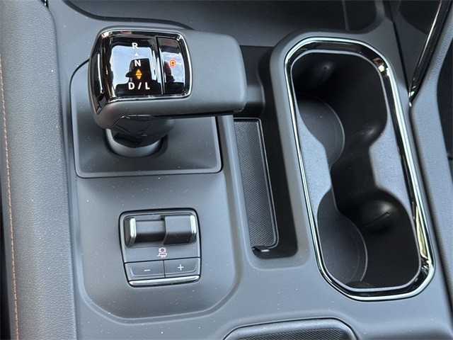 GMC Sierra 1500 Vehicle Full-screen Gallery Image 20