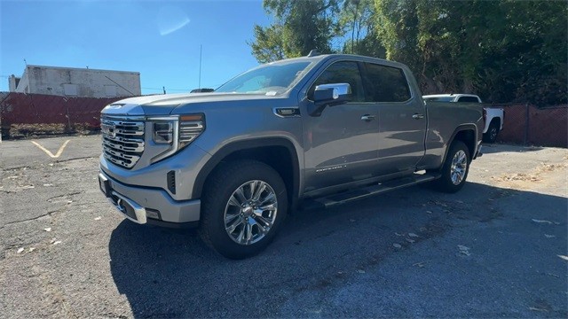 GMC Sierra 1500 Vehicle Full-screen Gallery Image 04