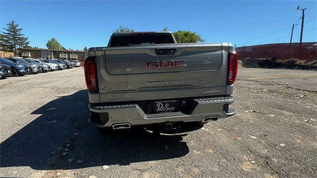 GMC Sierra 1500 Vehicle Full-screen Gallery Image 07