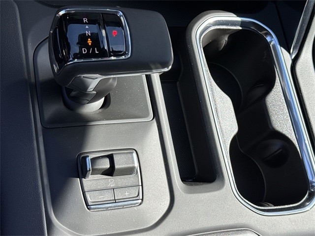 GMC Sierra 1500 Vehicle Full-screen Gallery Image 20