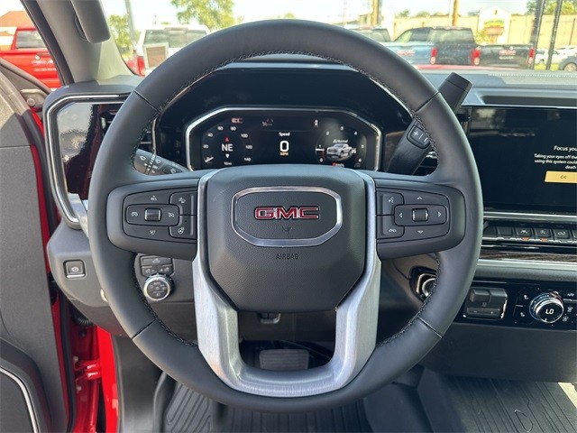 GMC Sierra 1500 Vehicle Full-screen Gallery Image 14