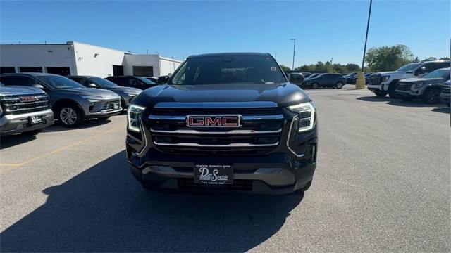 GMC Terrain Vehicle Full-screen Gallery Image 03