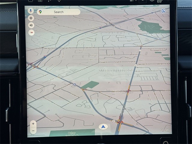 GMC Yukon XL Vehicle Full-screen Gallery Image 18