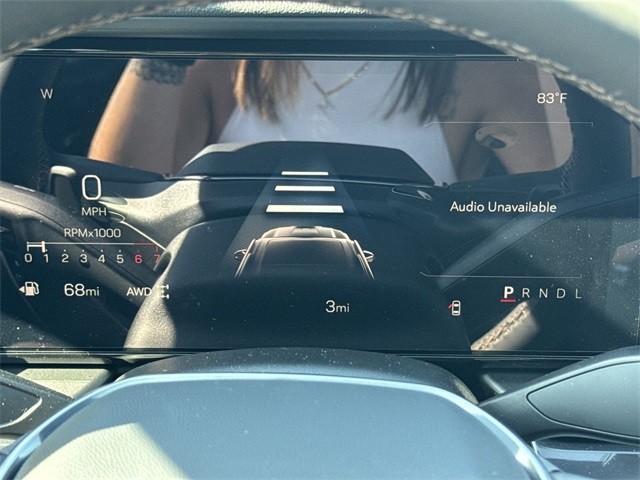 GMC Terrain Vehicle Full-screen Gallery Image 15