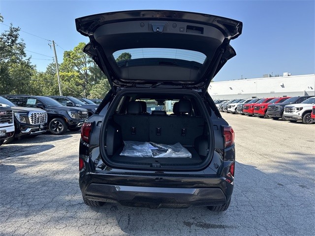 GMC Terrain Vehicle Full-screen Gallery Image 23