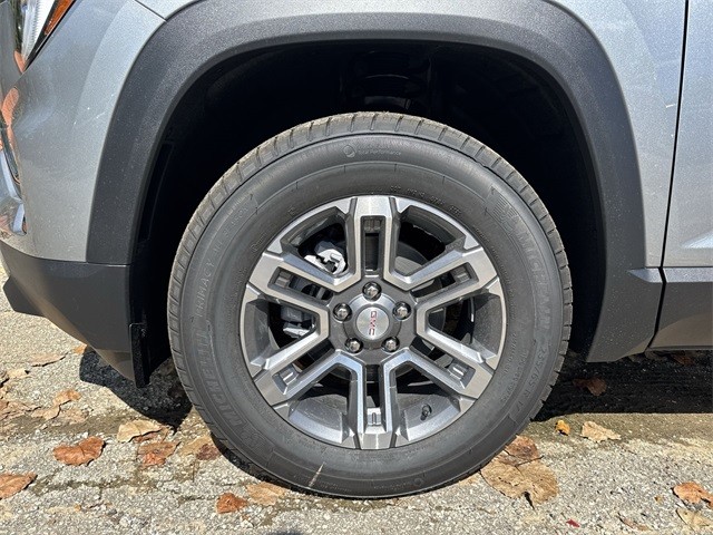 GMC Terrain Vehicle Full-screen Gallery Image 10