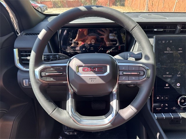 GMC Terrain Vehicle Full-screen Gallery Image 14