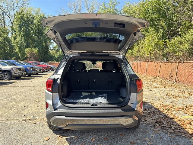 GMC Terrain Vehicle Full-screen Gallery Image 23