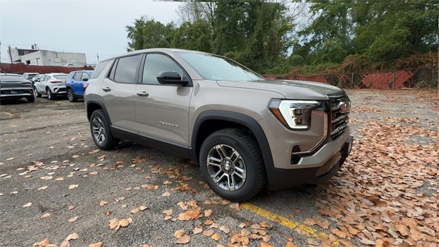 GMC Terrain Vehicle Full-screen Gallery Image 02