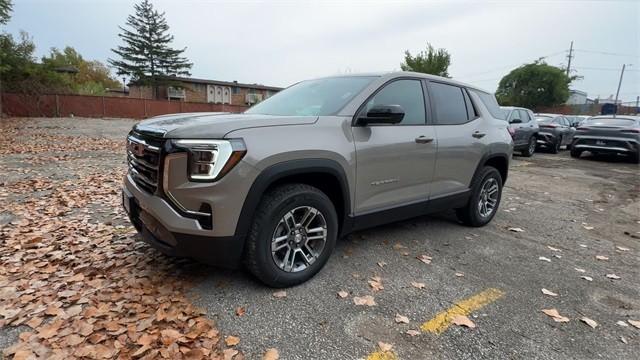 GMC Terrain Vehicle Full-screen Gallery Image 04