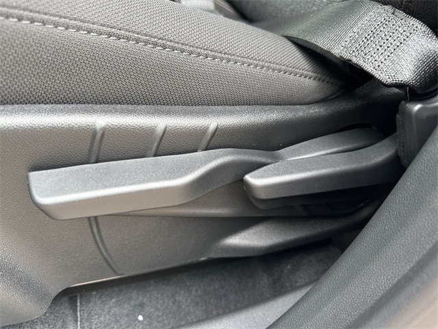 GMC Terrain Vehicle Full-screen Gallery Image 12