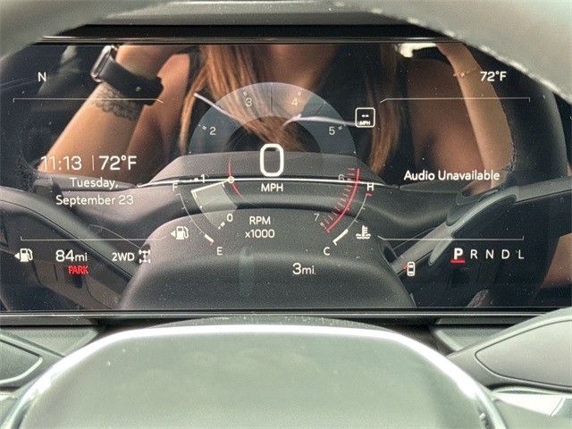 GMC Terrain Vehicle Full-screen Gallery Image 15