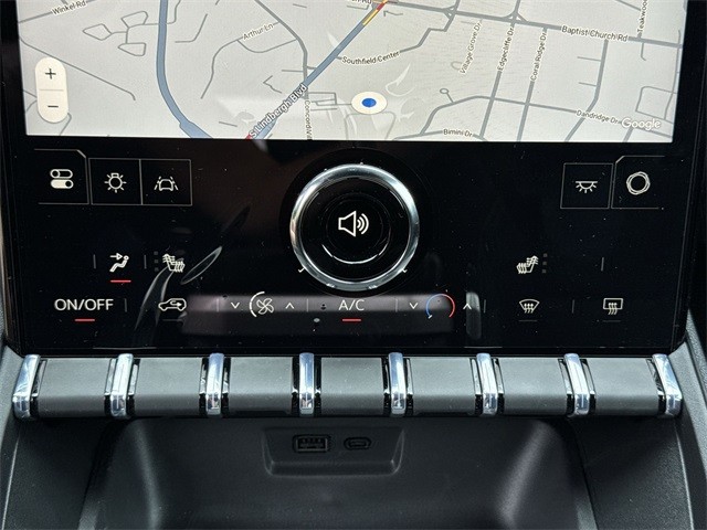 GMC Terrain Vehicle Full-screen Gallery Image 19