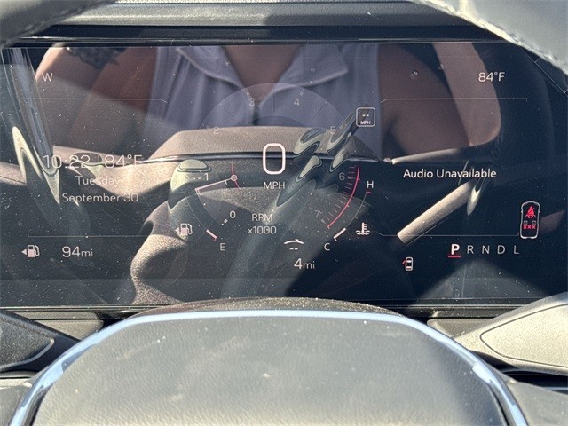 GMC Terrain Vehicle Full-screen Gallery Image 15