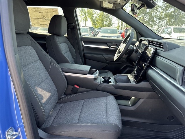 GMC Terrain Vehicle Full-screen Gallery Image 24