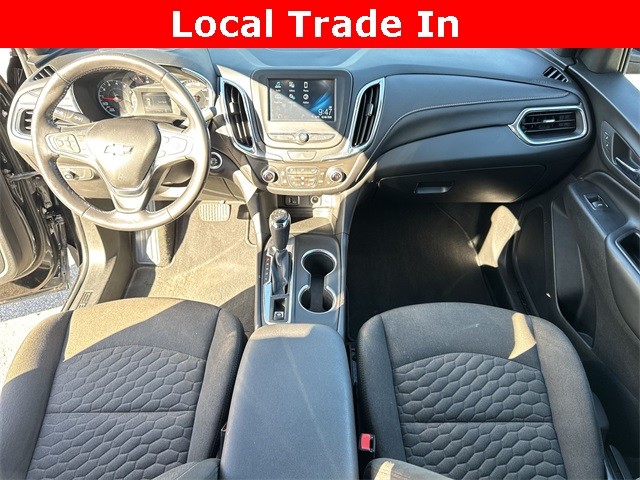 Chevrolet Equinox Vehicle Full-screen Gallery Image 23