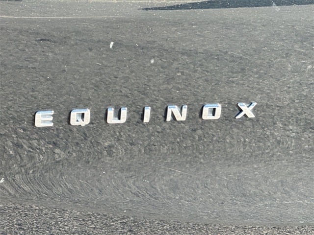 Chevrolet Equinox Vehicle Full-screen Gallery Image 34