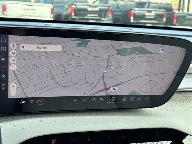 Buick Enclave Vehicle Full-screen Gallery Image 18