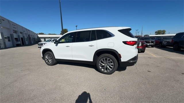 Buick Enclave Vehicle Full-screen Gallery Image 06