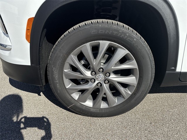 Buick Enclave Vehicle Full-screen Gallery Image 10