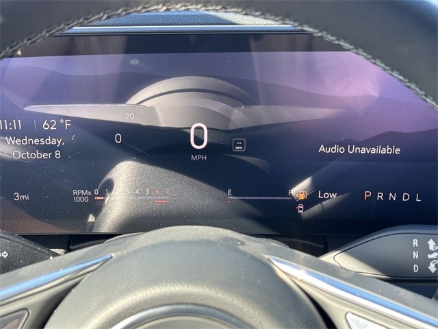 Buick Enclave Vehicle Full-screen Gallery Image 15