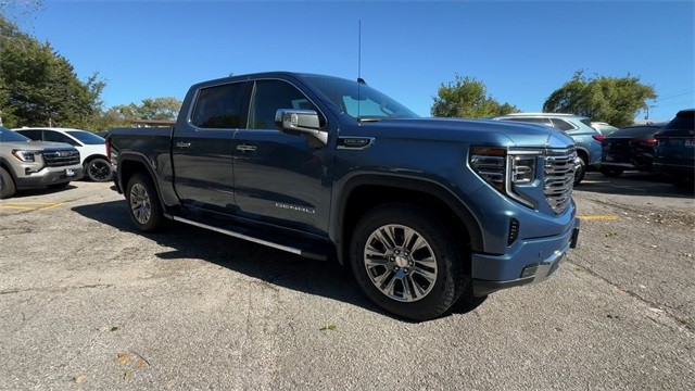 GMC Sierra 1500 Vehicle Full-screen Gallery Image 02