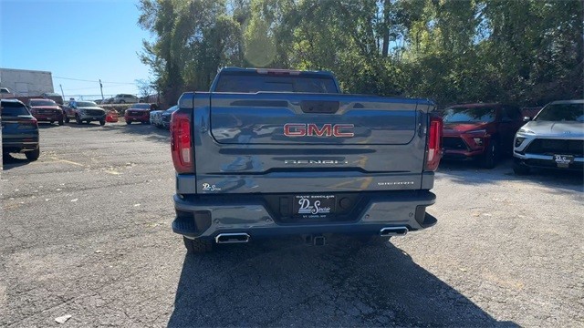 GMC Sierra 1500 Vehicle Full-screen Gallery Image 07