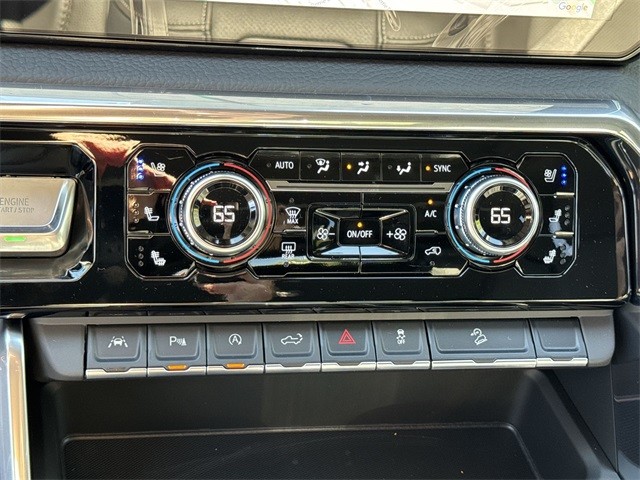 GMC Sierra 1500 Vehicle Full-screen Gallery Image 19