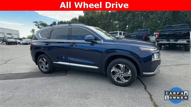 Hyundai Santa Fe Vehicle Full-screen Gallery Image 02