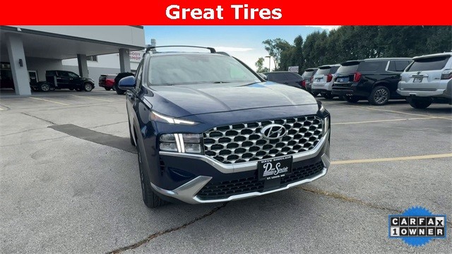 Hyundai Santa Fe Vehicle Full-screen Gallery Image 03