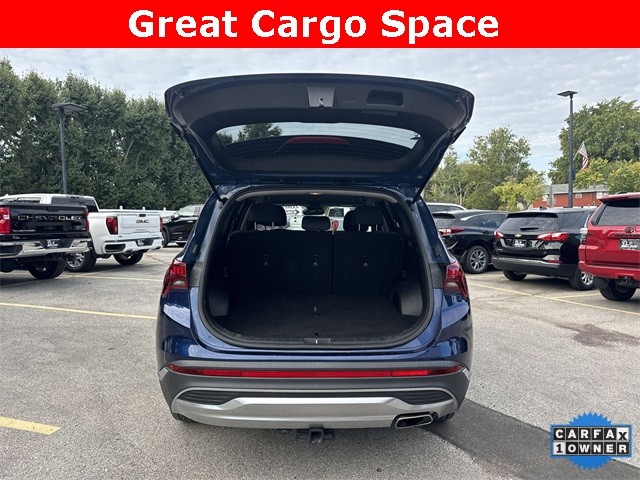 Hyundai Santa Fe Vehicle Full-screen Gallery Image 28