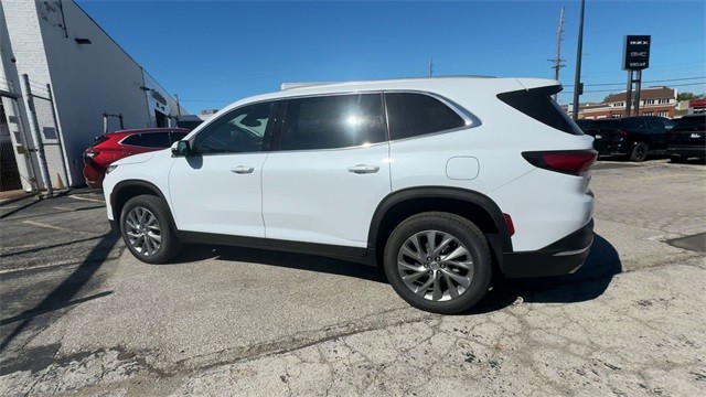 Buick Enclave Vehicle Full-screen Gallery Image 06