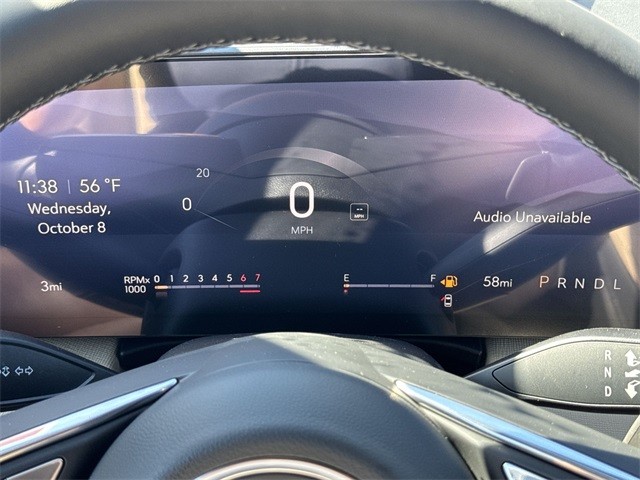 Buick Enclave Vehicle Full-screen Gallery Image 15