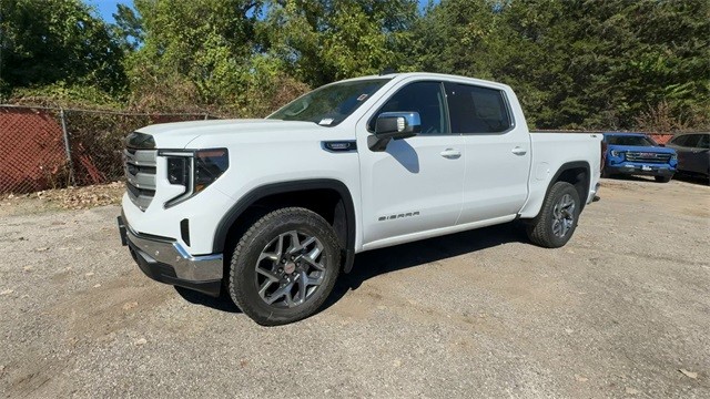 GMC Sierra 1500 Vehicle Full-screen Gallery Image 04