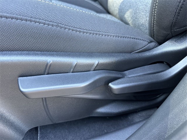 GMC Terrain Vehicle Full-screen Gallery Image 12