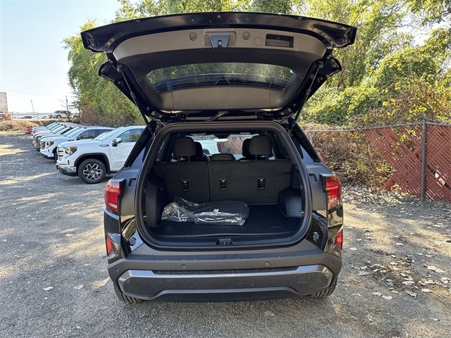 GMC Terrain Vehicle Full-screen Gallery Image 23