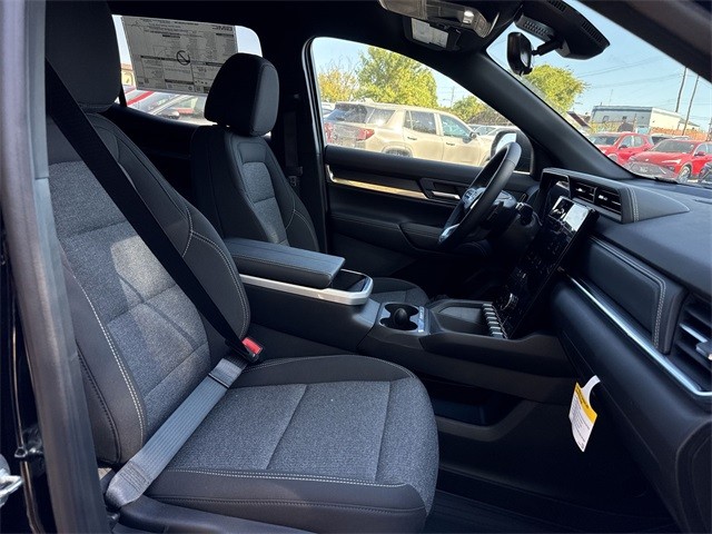 GMC Terrain Vehicle Full-screen Gallery Image 24