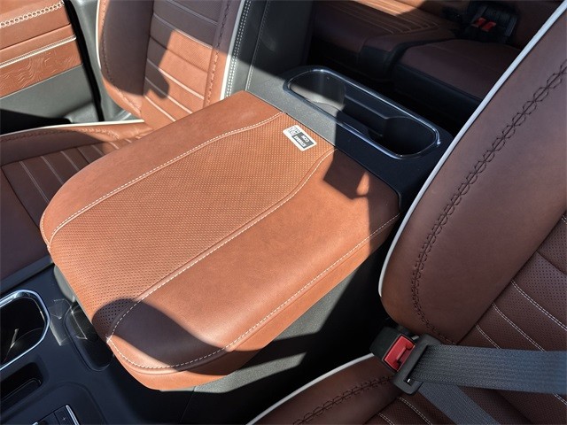 GMC Sierra 1500 Vehicle Full-screen Gallery Image 21