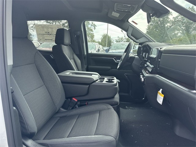 GMC Sierra 1500 Vehicle Full-screen Gallery Image 24