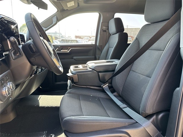 GMC Sierra 1500 Vehicle Full-screen Gallery Image 11