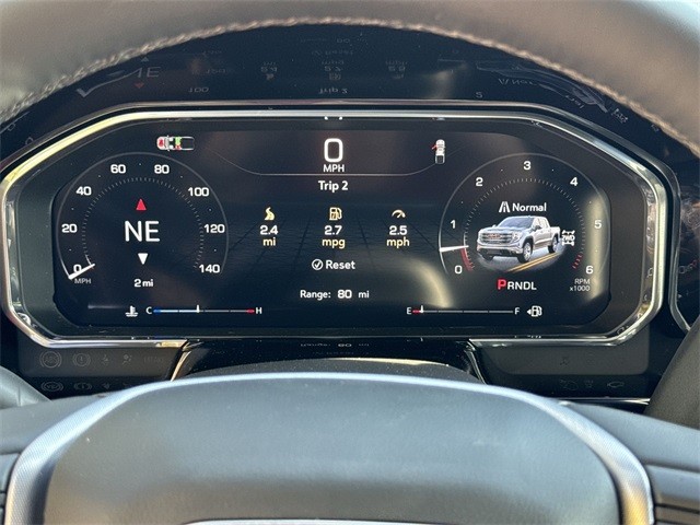 GMC Sierra 1500 Vehicle Full-screen Gallery Image 15