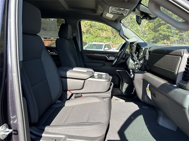 GMC Sierra 1500 Vehicle Full-screen Gallery Image 24