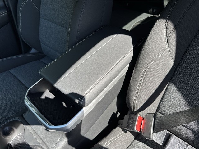 GMC Terrain Vehicle Full-screen Gallery Image 21