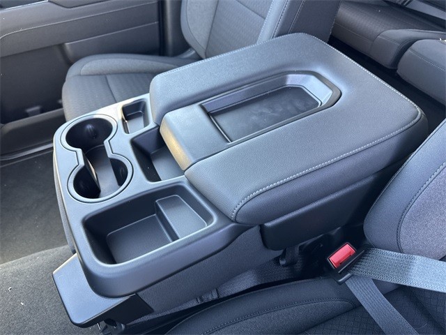 GMC Sierra 1500 Vehicle Full-screen Gallery Image 21