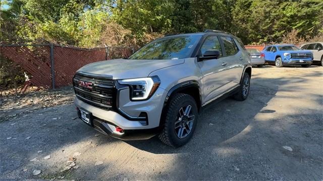 GMC Terrain Vehicle Full-screen Gallery Image 04