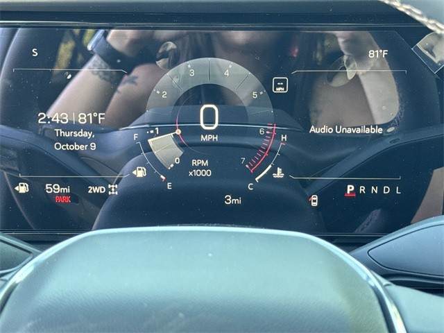 GMC Terrain Vehicle Full-screen Gallery Image 15