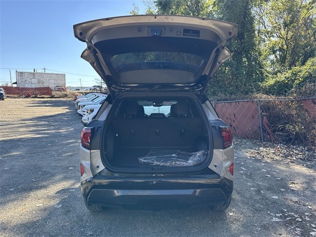 GMC Terrain Vehicle Full-screen Gallery Image 23